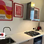 Апартаменты The Tiny House In The Courtyard In Agrate Brianza