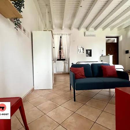 Apartamento The Tiny House In The Courtyard In Agrate Brianza