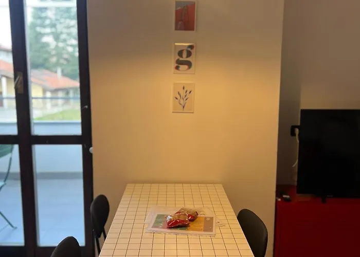 The Tiny House In The Courtyard In Agrate Brianza